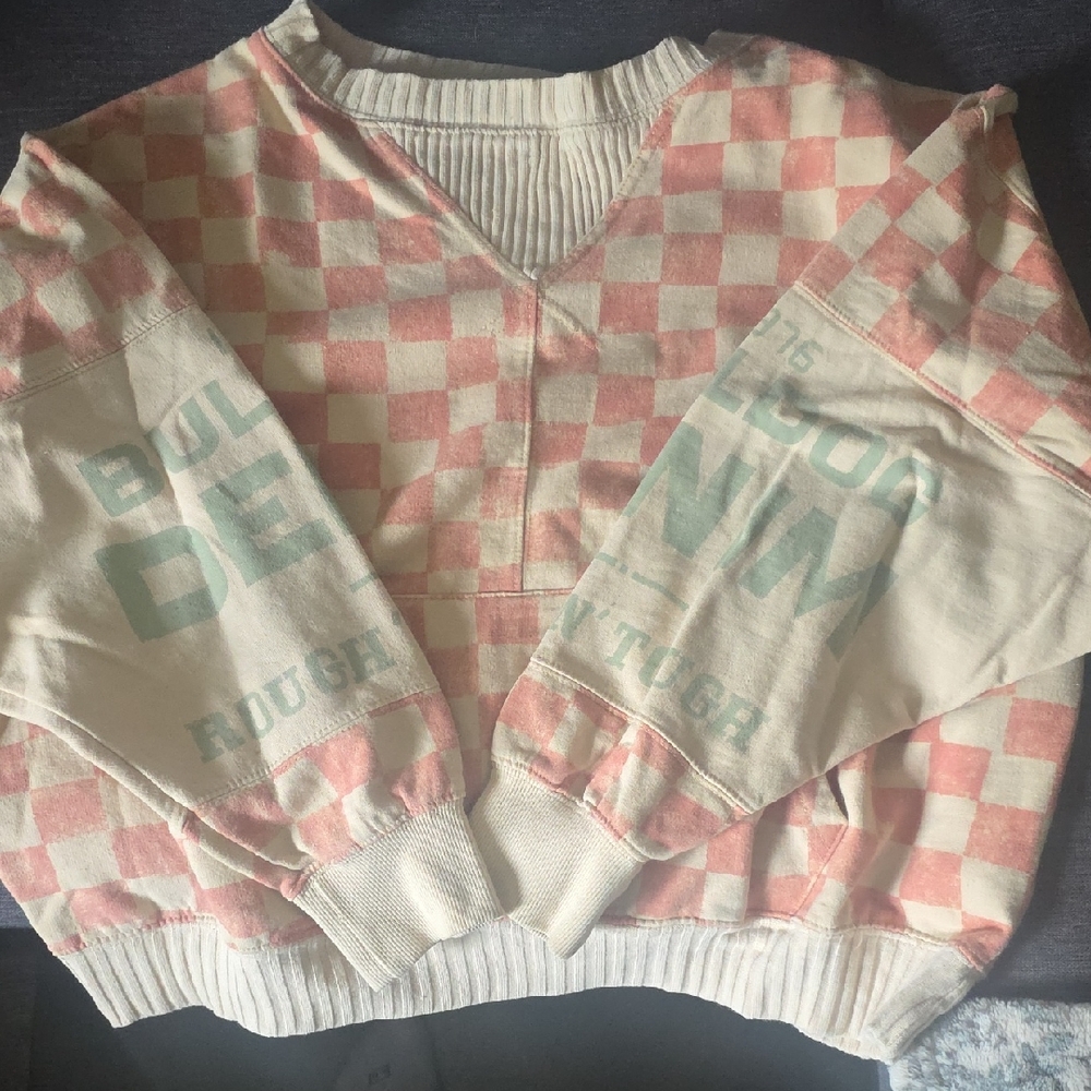 BDG Pink and Cream Checkerboard V-Neck Sweatshirt